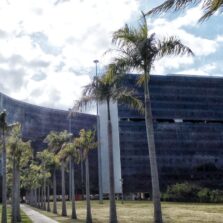 Servidores inativos e pensionistas especiais do Estado devem providenciar o recadastramento anual obrigatório