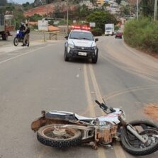 Colisão no bairro Novo Silvestre