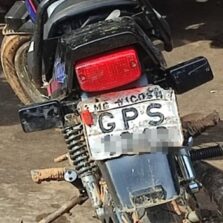 Moto furtada no centro é recuperada