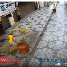 Vandalismo no calçadão de Viçosa