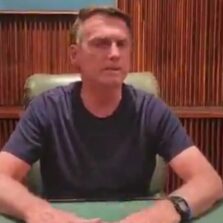 Bolsonaro pede que manifestantes desobstruam as rodovias em todo país