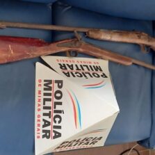 Em Araponga: PM apreende armas após denúncia