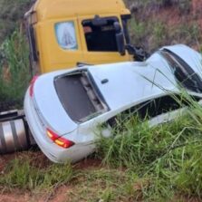 Em Ponte Nova: Acidente na BR-262 deixa dois mortos