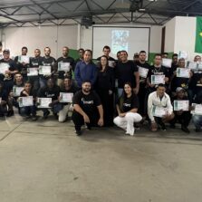 Escola Smart Treinamentos forma primeira turma de mecânica e elétrica de carros e motos em Viçosa.