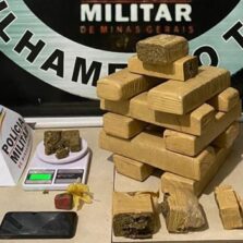PM de Viçosa prende suspeitos de tráfico de drogas