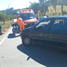 Colisão no trevo de Coimbra deixa dois feridos