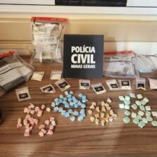 Polícia Civil prende nove suspeitos de tráfico de drogas em Viçosa e Ponte Nova