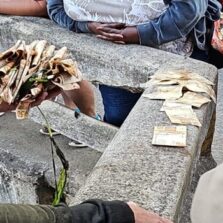 Mulher joga mala com dinheiro no Ribeirão São Bartolomeu em Viçosa