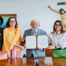 Mulheres vítimas de violência terão direito a auxílio-aluguel