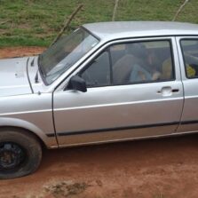 Carro furtado é recuperado na zona rural de Viçosa