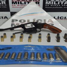 PONTE NOVA: Homem é preso e arma de fogo apreendida em ocorrência relacionada a violência doméstica