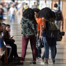 Senado aprova ampliação da Lei de Cotas e inclui quilombolas
