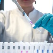 Estudo alerta para o aumento de cursos de pós-graduação em medicina