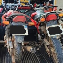 Ponte Nova: Casal é preso com moto furtada em Viçosa
