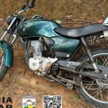 Rodeiro: Polícia Militar de Meio Ambiente recupera motocicleta furtada