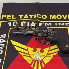 Homem é preso com arma de fogo e drogas no bairro Maria Eugênia, em Viçosa