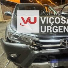 Motociclista fica ferido em colisão com caminhonete em Coimbra