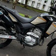 Ladrões furtam Honda XRE em Viçosa