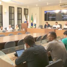 Vereadores de Viçosa aprovam redução dos salários de R$ 12 mil para R$ 9 mil