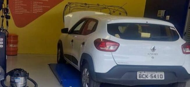 Carro é furtado no Centro de Viçosa
