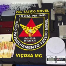 Mulher é presa em flagrante por tráfico de drogas no bairro Nova Era, em Viçosa