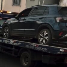 Viçosa: Polícia Militar recupera carro roubado e prende três pessoas por receptação