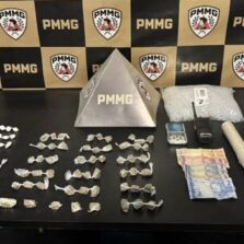 Polícia Militar apreende menor com drogas no bairro São José, em Viçosa