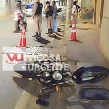 Viçosa: Motoqueiro fica gravemente ferido em acidente na Rua dos Passos