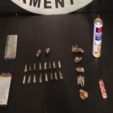 Polícia Militar apreende drogas e desarticula ponto de tráfico no João Bráz, em Viçosa