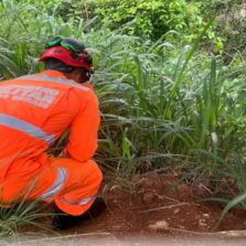 Corpo é encontrado em área de difícil acesso em Ubá