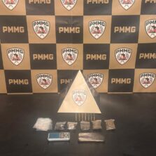 Polícia Militar apreende drogas e munições durante operação em Viçosa