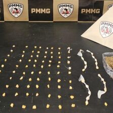 Polícia apreende drogas durante patrulhamento no Centro de Viçosa