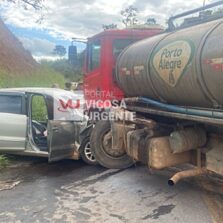 Colisão entre carro e caminhão deixa dois feridos graves na MGC-329