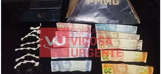Operação da PM apreende 25 pedras de crack e termina com mulher presa e dois adolescentes apreendidos em Ervália