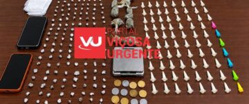 PM apreende 240 porções de drogas e prende suspeitos por tráfico em Senador Firmino
